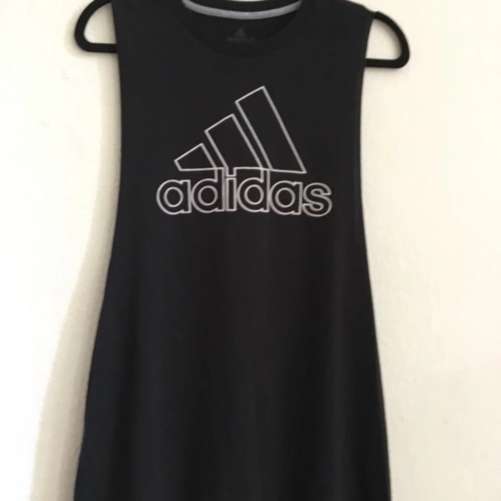 Adidas tank